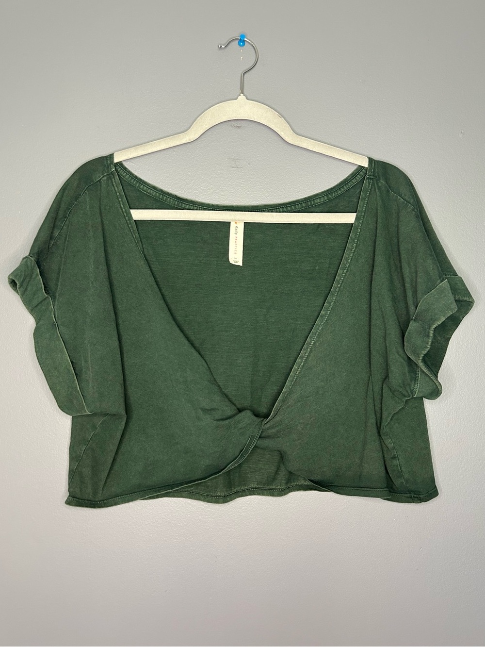 Anthropologie Daily Practice Layla Twist Crop Top XL Green Athleisure Hot Summer